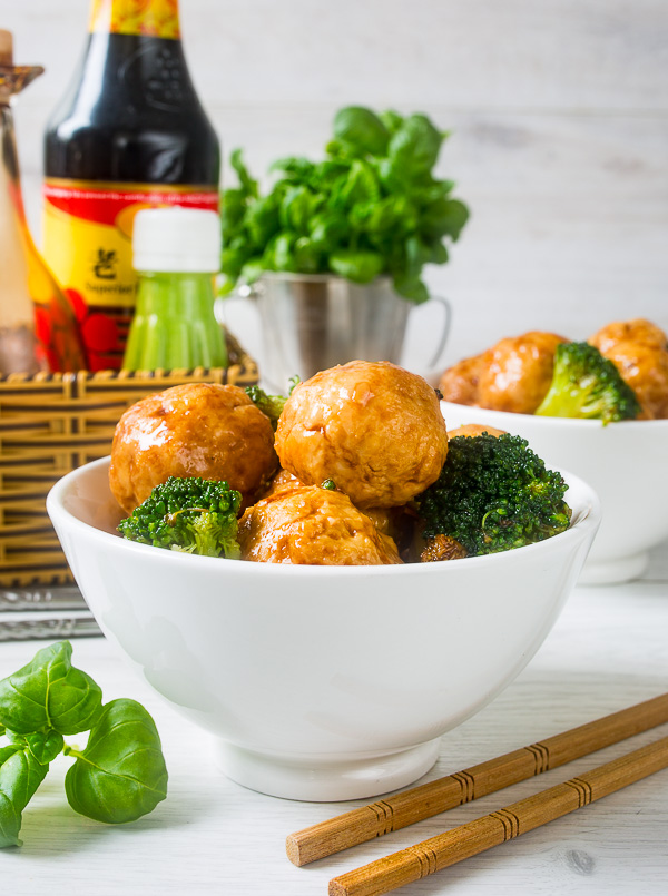 Куриные тефтели с брокколи в китайском стиле на Вкусном Блоге