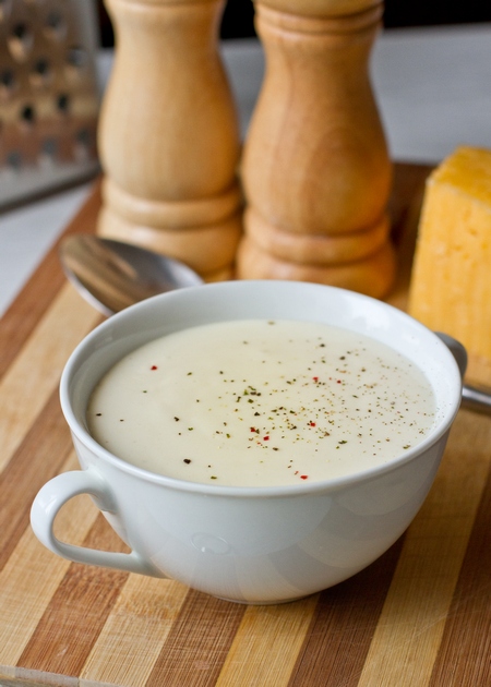 Рецепт сырного соуса "Морнэ" с фото пошагово на Вкусном Блоге