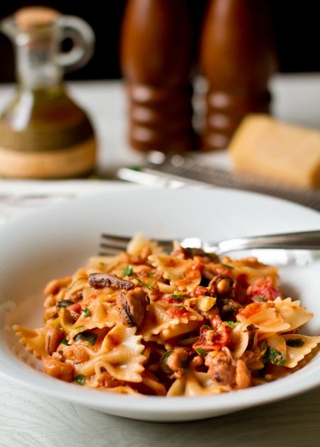 фарфалле с морепродуктами