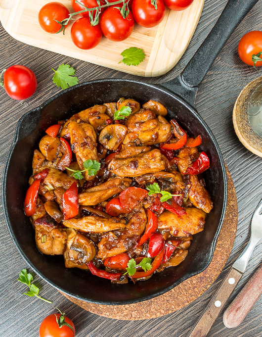 Рецепты вкусного приготовления филе бедра курицы на сковороде