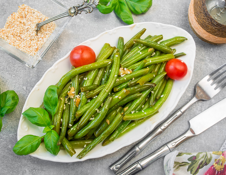 Рецепт запеченной зеленой фасоли с чесноком с фото пошагово на Вкусном ...